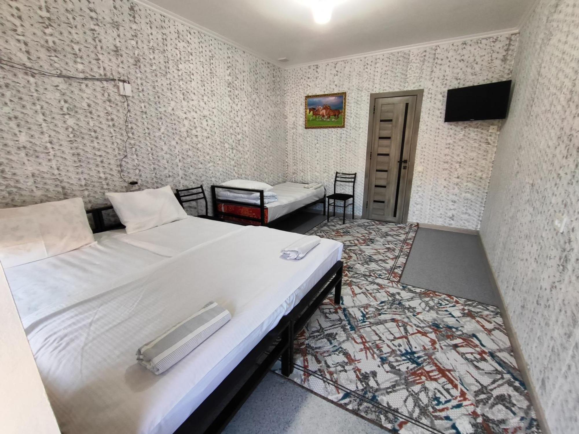 Guest House Sanat Naryn Zewnętrze zdjęcie